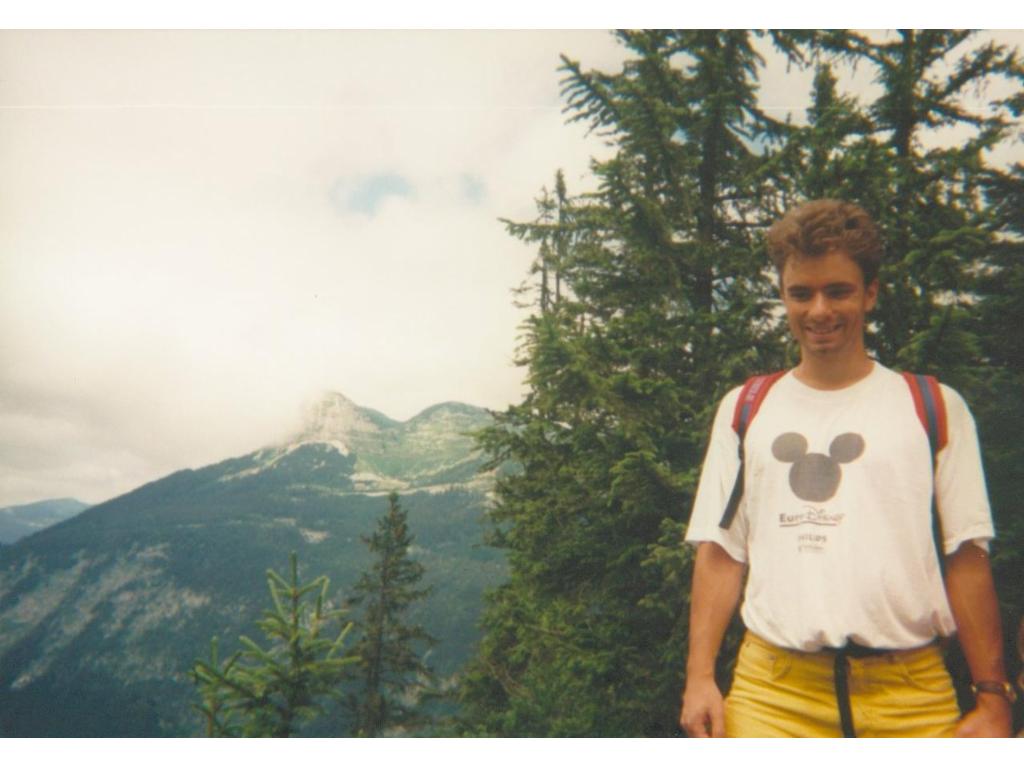 Blick vom Gipfel zum Loser