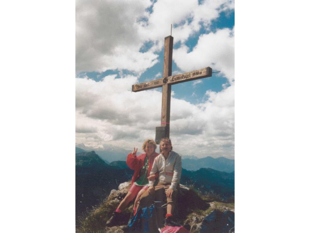 Auf dem Gipfel - Blick nach Süden - Dachstein