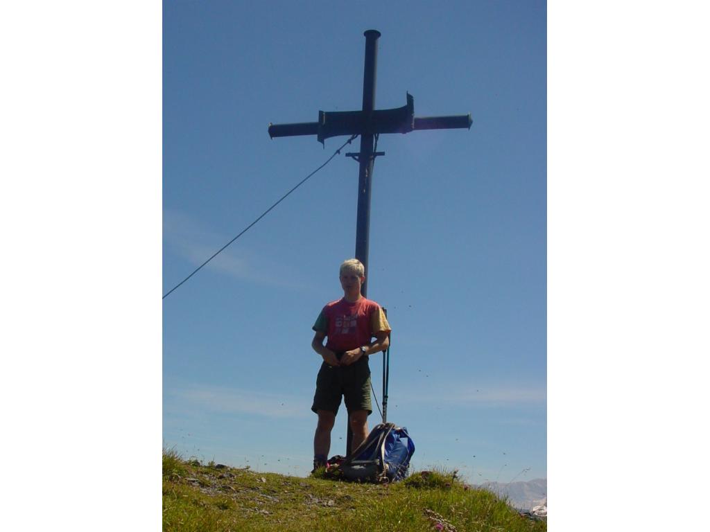 Ostgipfel mit Gipfelkreuz
