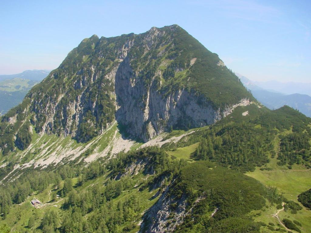 Beide Schober-Gipfel, Berliner Kreuz und Gsengalm-Hütte vom Kl. Traunstein