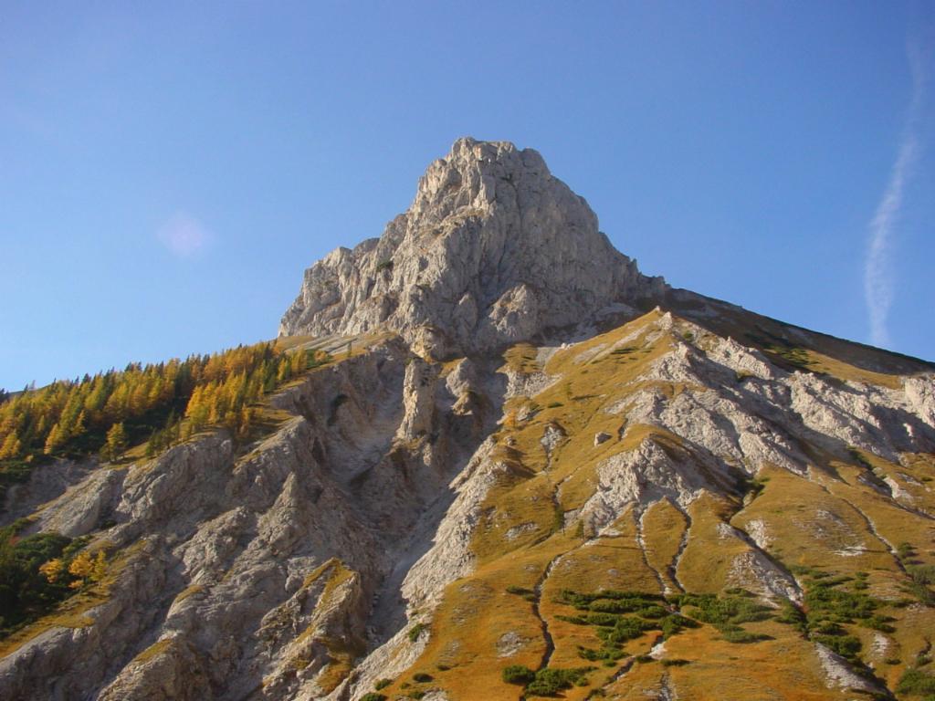 Fölzstein im Abstieg von der Fölzalm