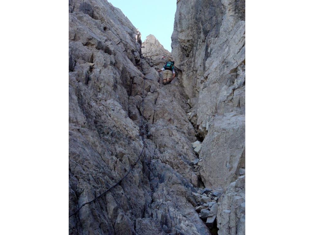 Georg beim Bezwingen der Schlucht
