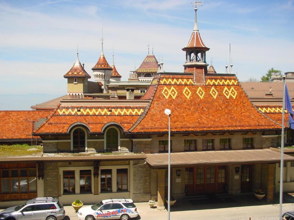 Swiss Hotel Management School Caux