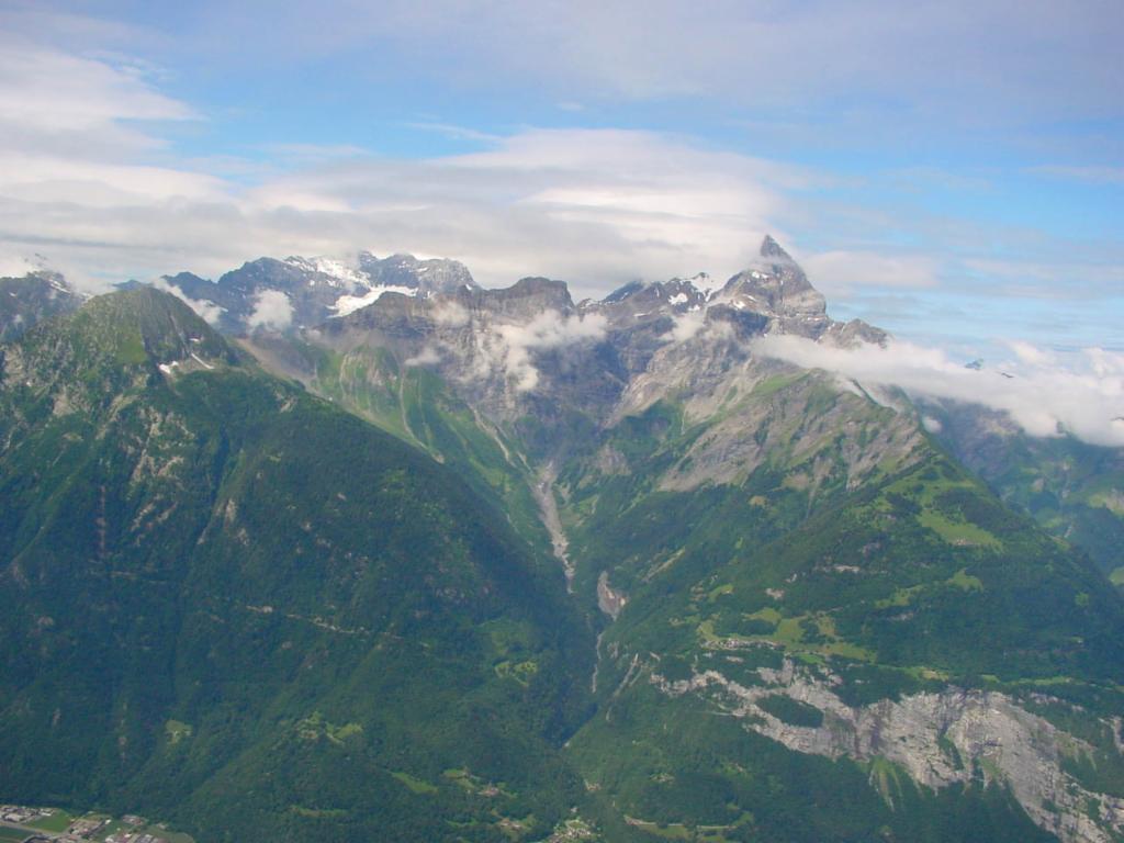 Les Dents du Midi