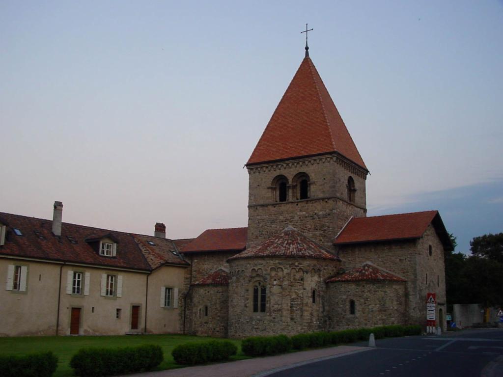 0km - 5:38, St-Sulpice, 3km - 5:46