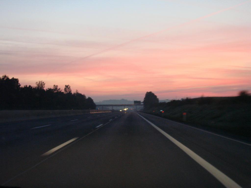 Morgenrot bei der Anfahrt