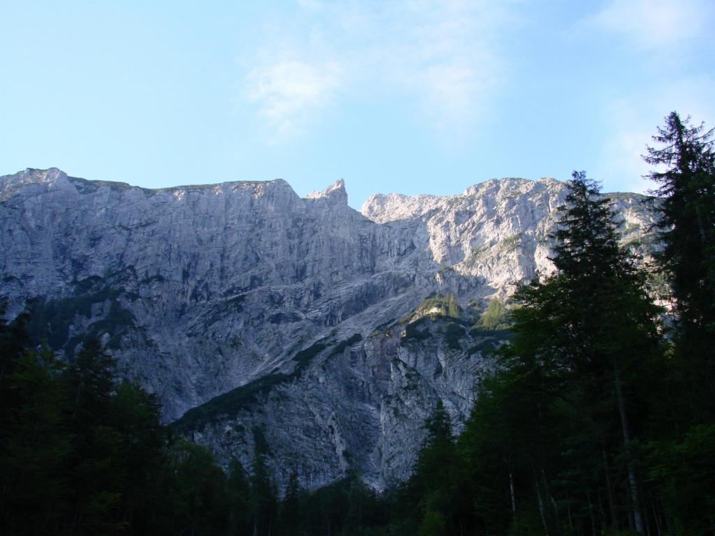 Blick zum Gipfel vom Aufstieg