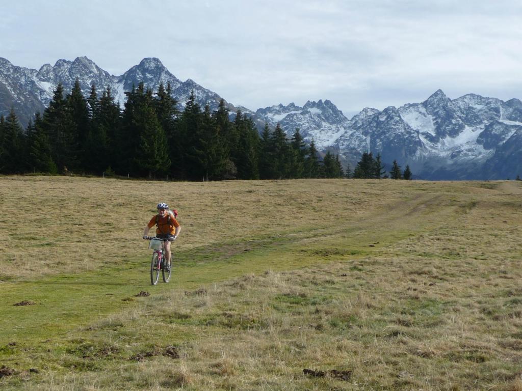 Plaine avant le refuge
