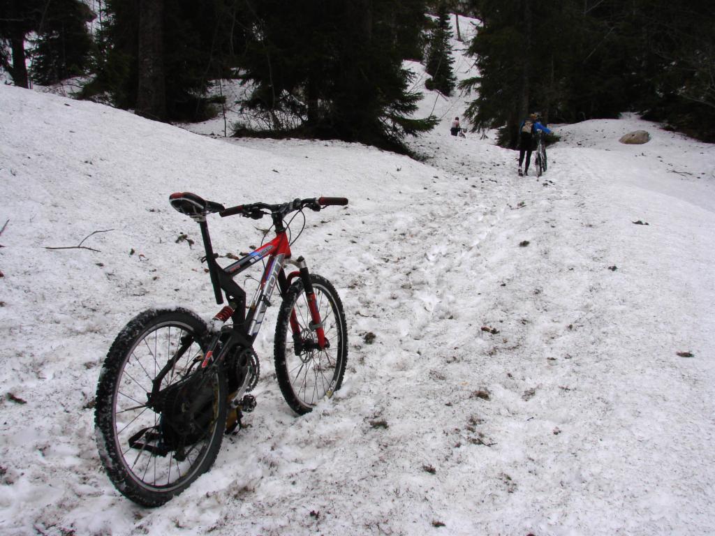 Montée dans la neige sans fin