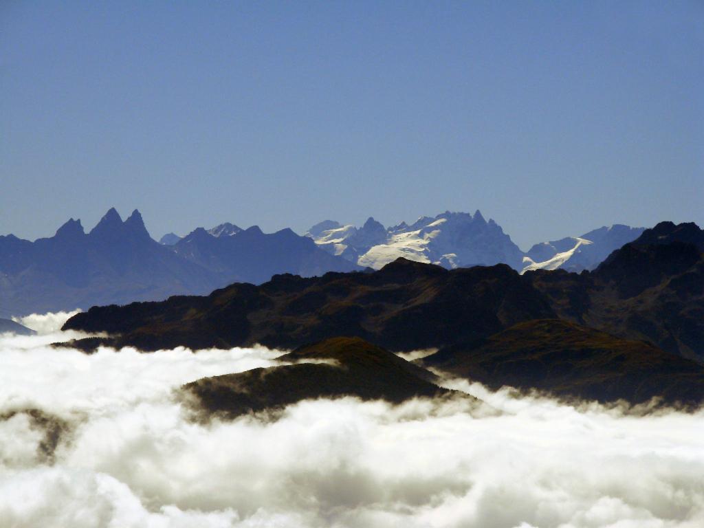 Aiguilles d'Arves et la Meije