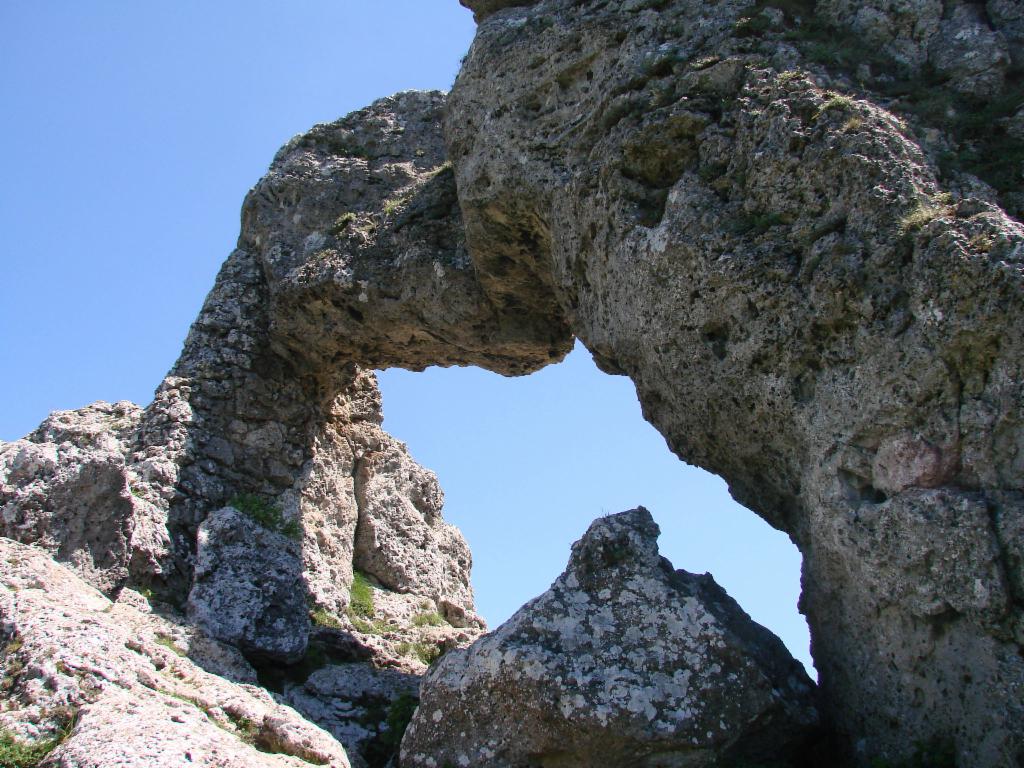 La Pierre Percée