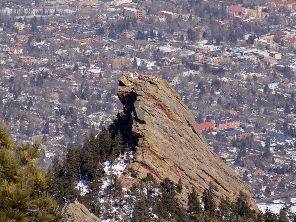 A Flatiron from behind