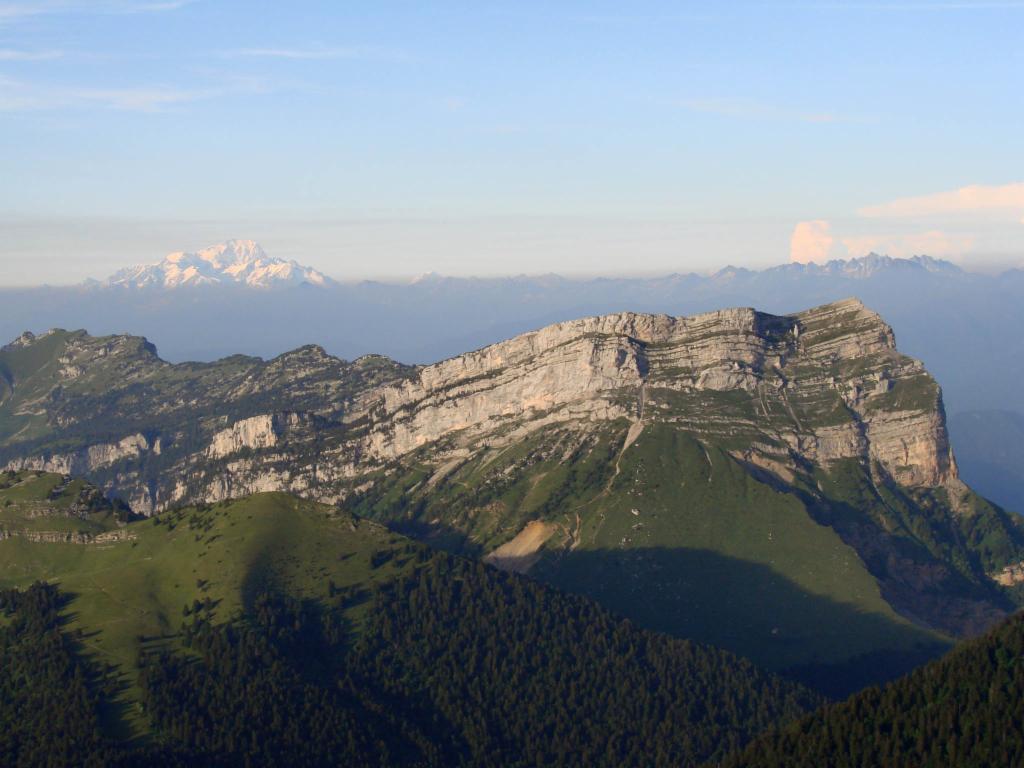 Mont Blanc et Dent de Crolles