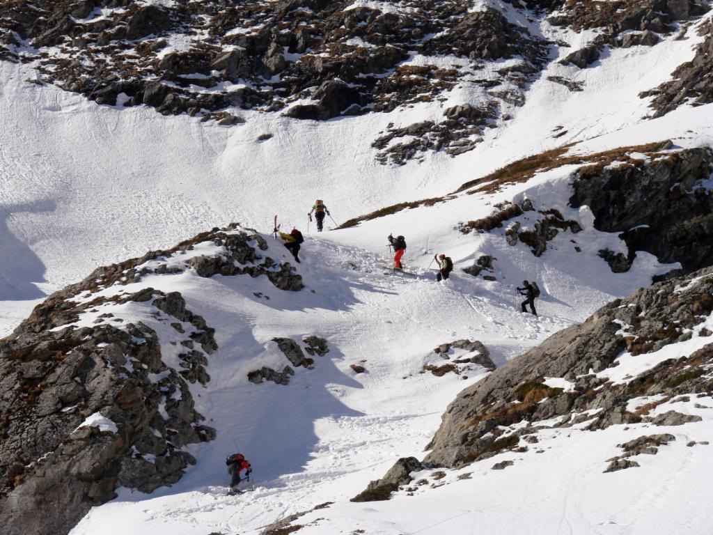 Bouchon dans le ressaut vers le Refuge des Sources