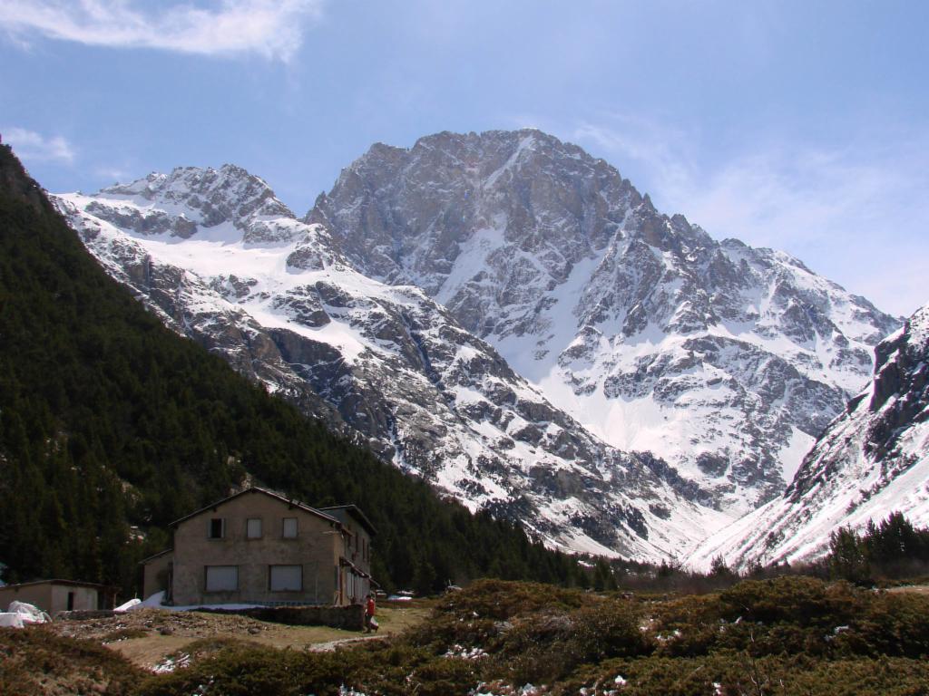 L'Ailefroide et le Refuge du Carrelet