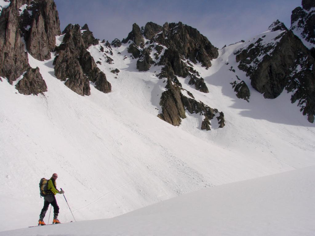 Approche à la montée à la Crête de la Balme : montée vers la gauche