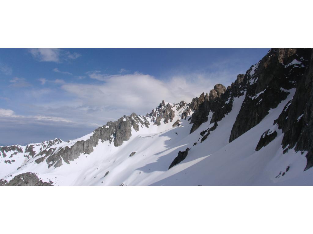 Vue de la sortie du couloir vers la Crête de la Balme