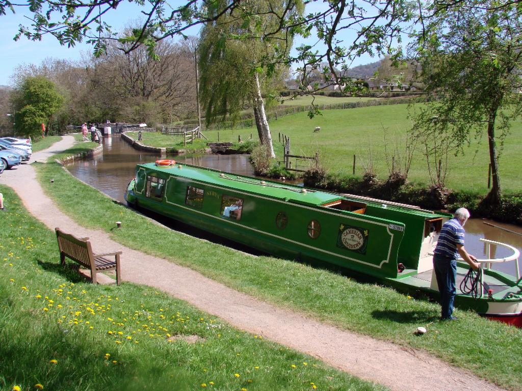 Canal at Llangynidr