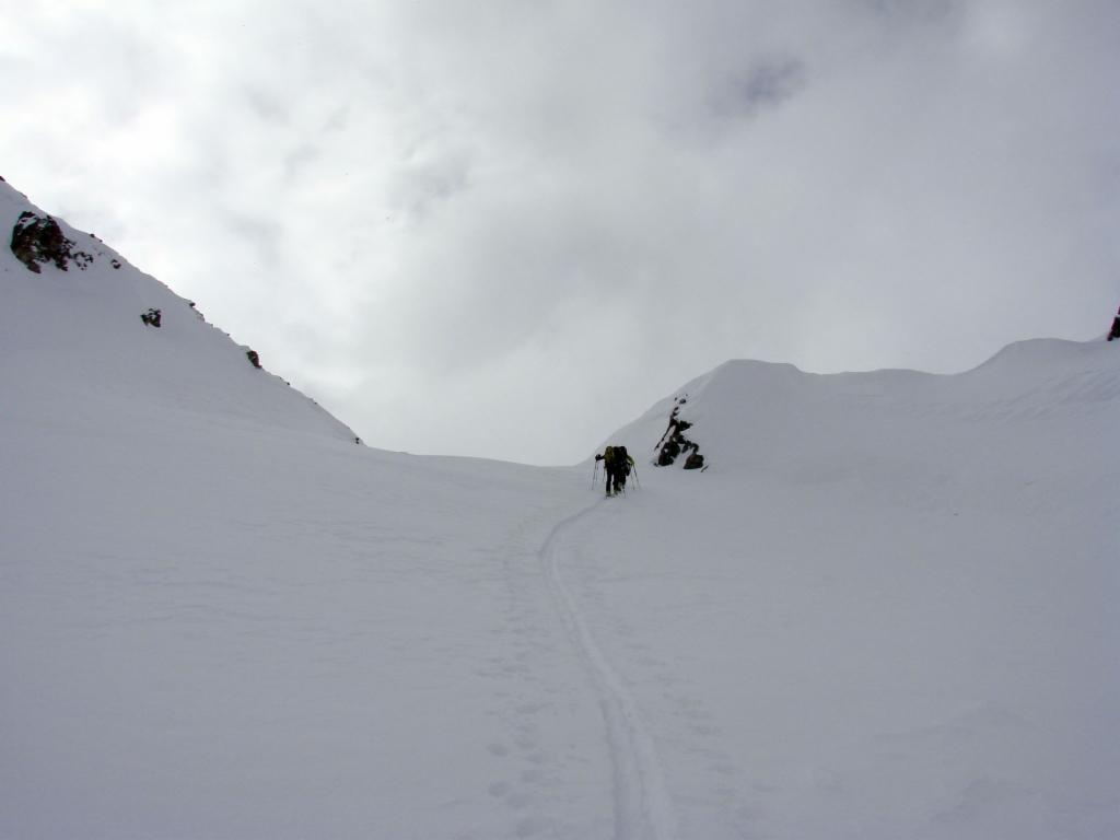 Bald ist das Ziel erreicht. Schnee schaut gut - die Sicht ist auch passabel.
