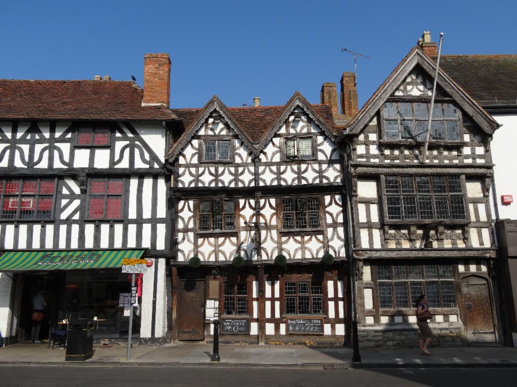 Timberframe houses in Stratford-upon-Avon