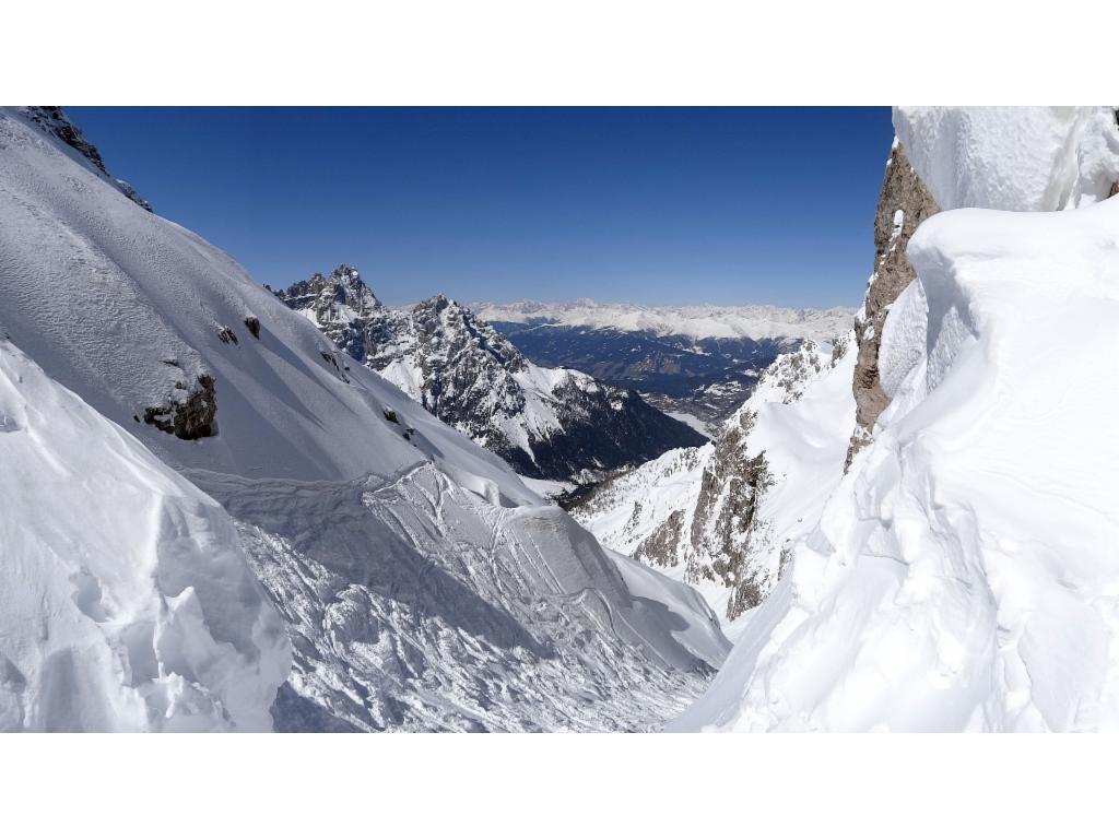 Blick von der Scharte nach Norden: Dreischusterspitze und Alpenhauptkamm