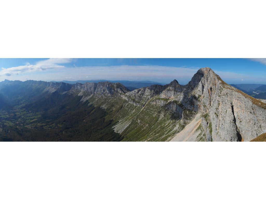 Face est du Vercors de la Grande Moucherolle au Grand Veymont