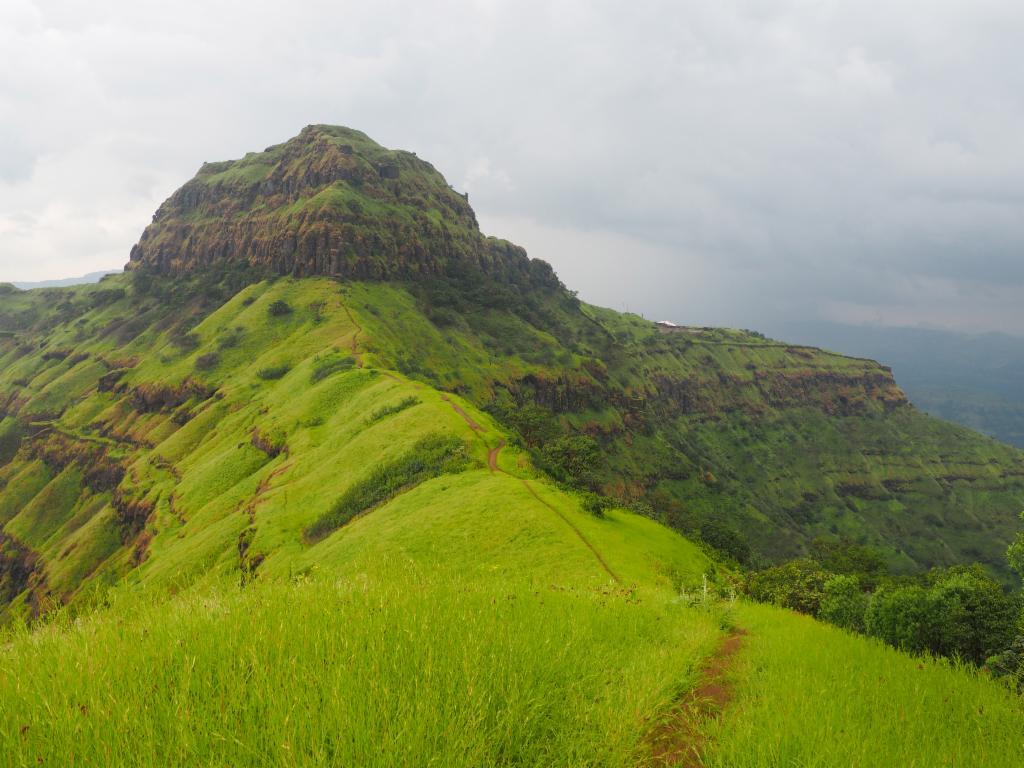 Balekilla and Padmavati Maachi from the path to Duva