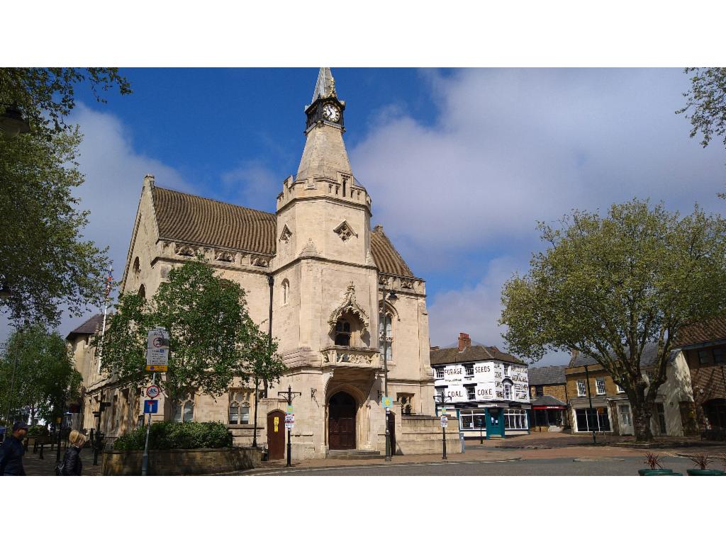 Banbury Town Hall and Market Place