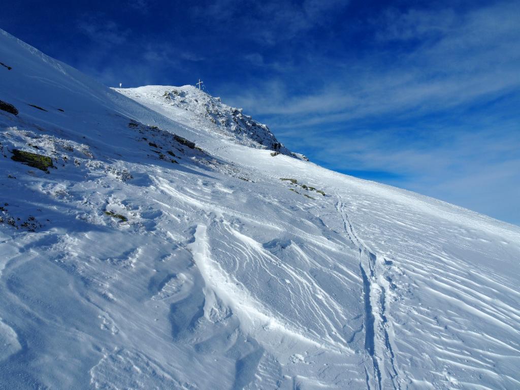 Gipfelkreuz in Sicht