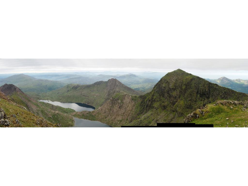 Panorama from Crib y Ddysgi towards the southeast