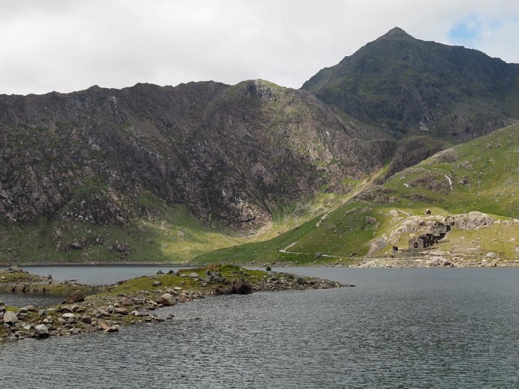 View from Llyn Llydaw to the summit of Mount Snowdon