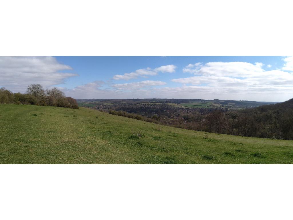 View over the Thames valley from Streatley Hill