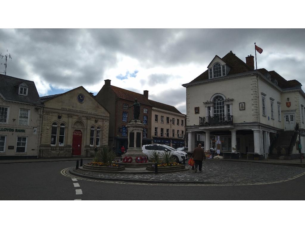 Wallingford Market Place and Town Hall