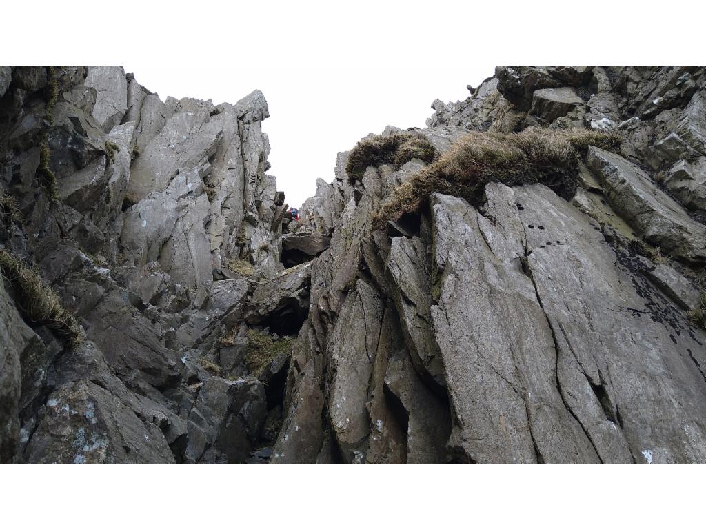 Chimney up to Bristly Ridge