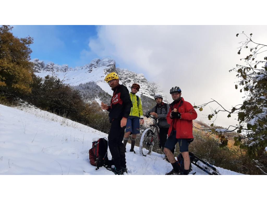 Pause casse-croûte sous la Dent d'Arclusaz