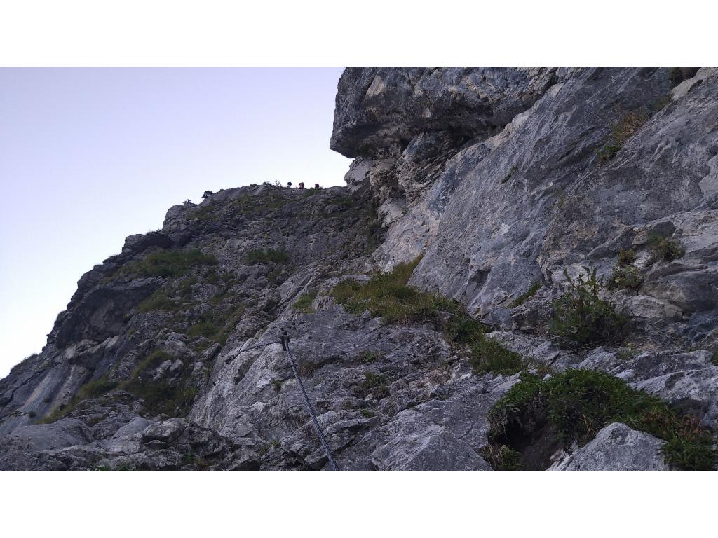 Unter der Weißen Wand in Richtung Grotte