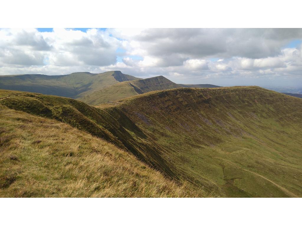 BreconBeacons CraigCwareli PenYFan1
