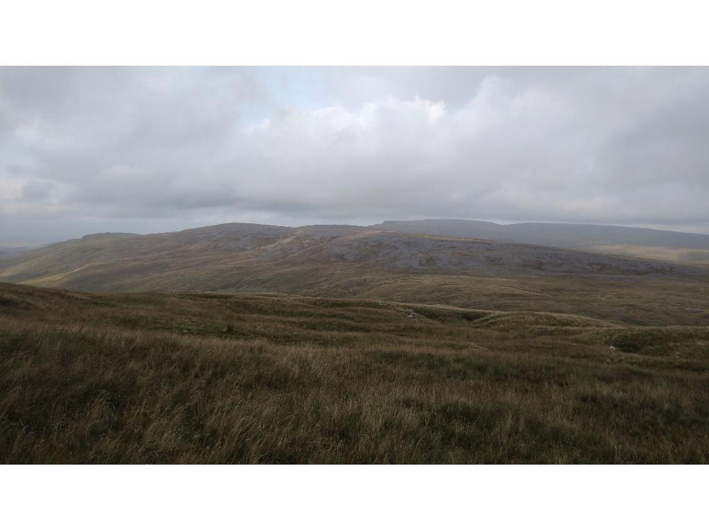 From Foel Fraith to Garreg Las, in the background the nose of Picws Du