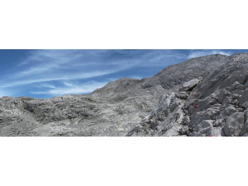 Weittal und Hoher Trog (Sattel rechts der Bildmitte)