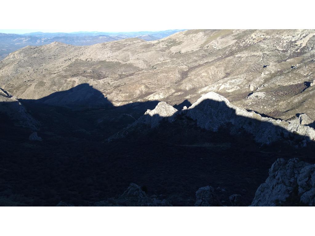 Dunkle Schatten nach Norden hin