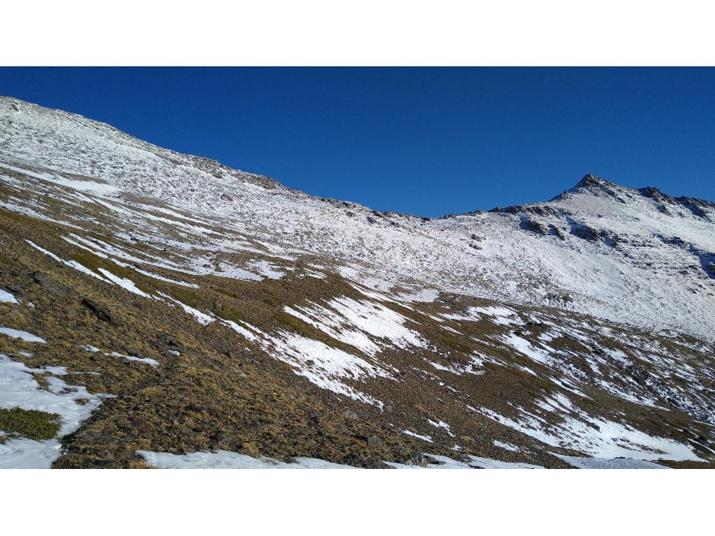 Blick zur&uuml;ck zur Cuneta und Puntal de Vacares