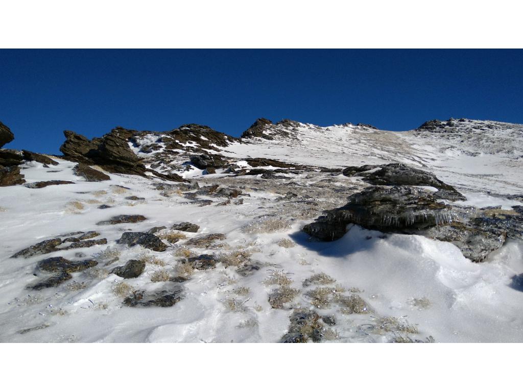 Gipfel des Cerro de Moj&oacute;n Alto in Sicht