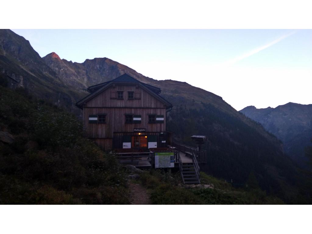 Gollinghütte in der Früh