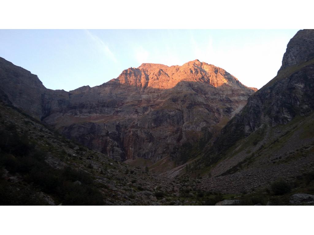 Morgendliches Alpenglühen am Hochgolling