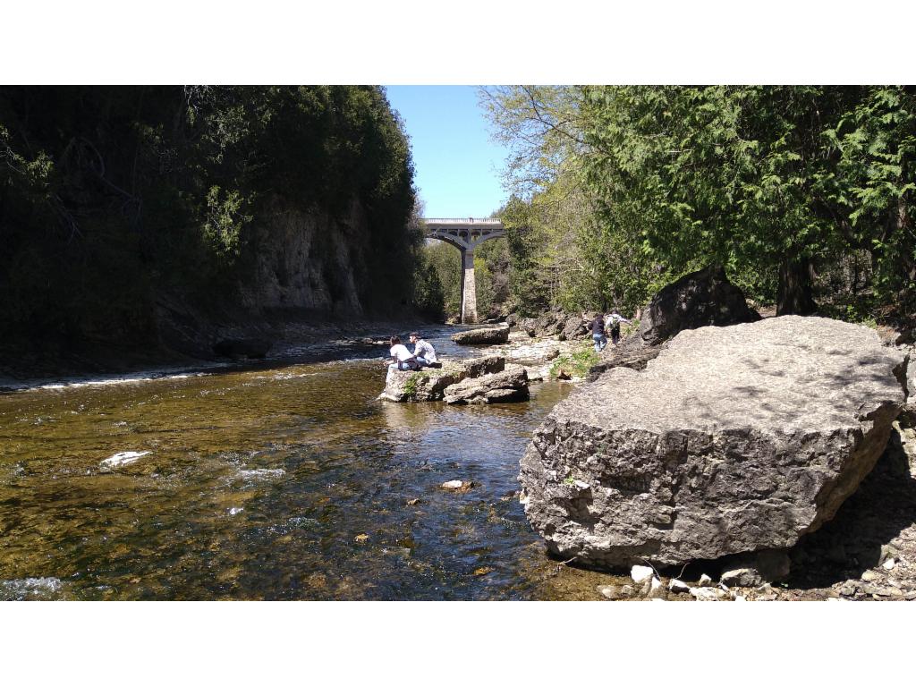 At the bottom of Irvine River gorge