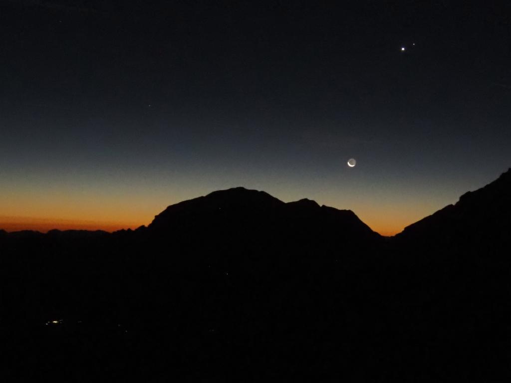 Erste Anzeichen der Morgendämmerung