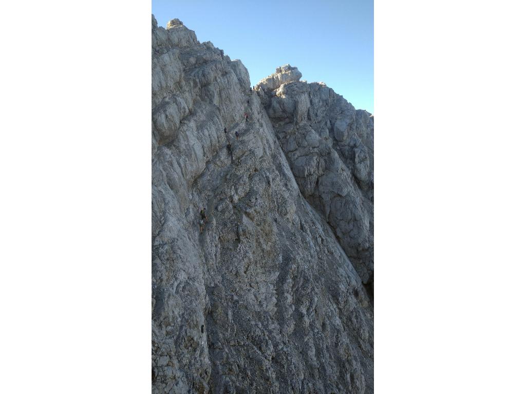 Schmale Rampen auf der Westseite der Gelben Zacken