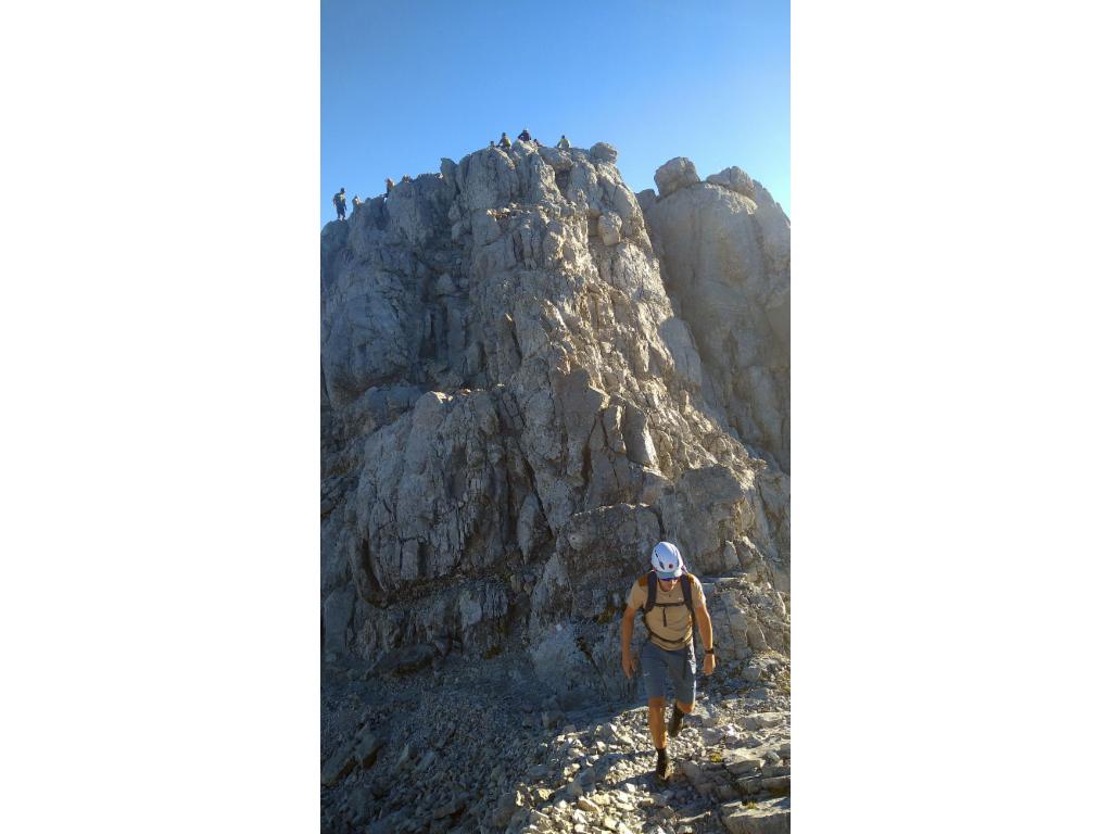 Blick zurück zur Kraxelei vom Gipfel der Mittelspitze